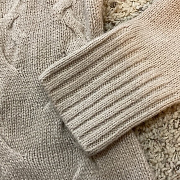41 Hawthorn tan sweater - Picture 3 of 3